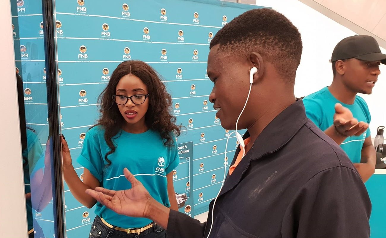 FNB Bank Jobs – Matric wanted: Successful Jobseekers will be responsible for Assisting customer at FNB Branch